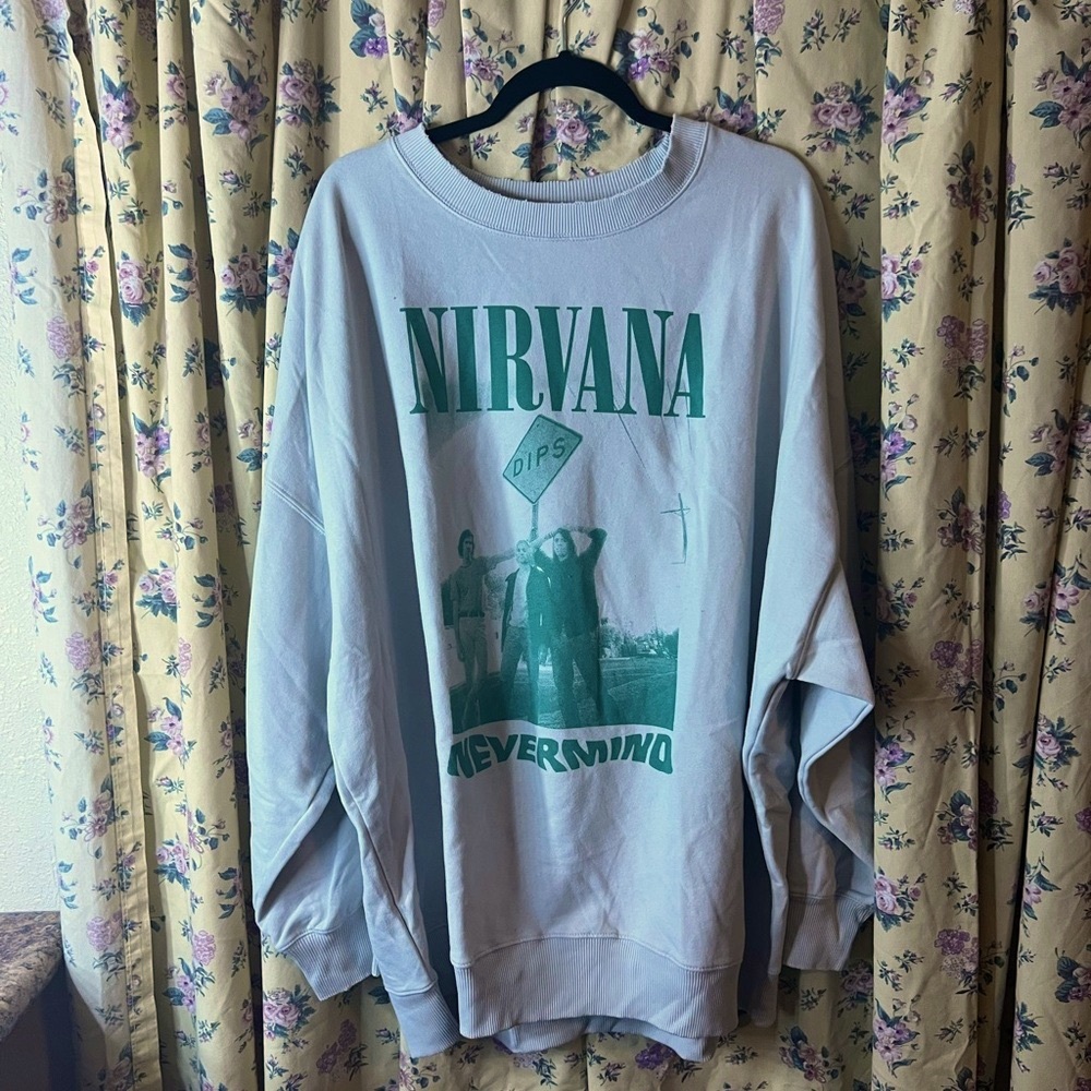 American Eagle Nirvana Sweatshirt Oversized